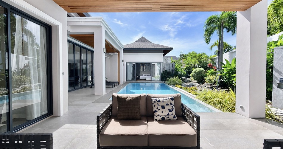 3 Bedroom Modern Tropical Luxury Pool Villa